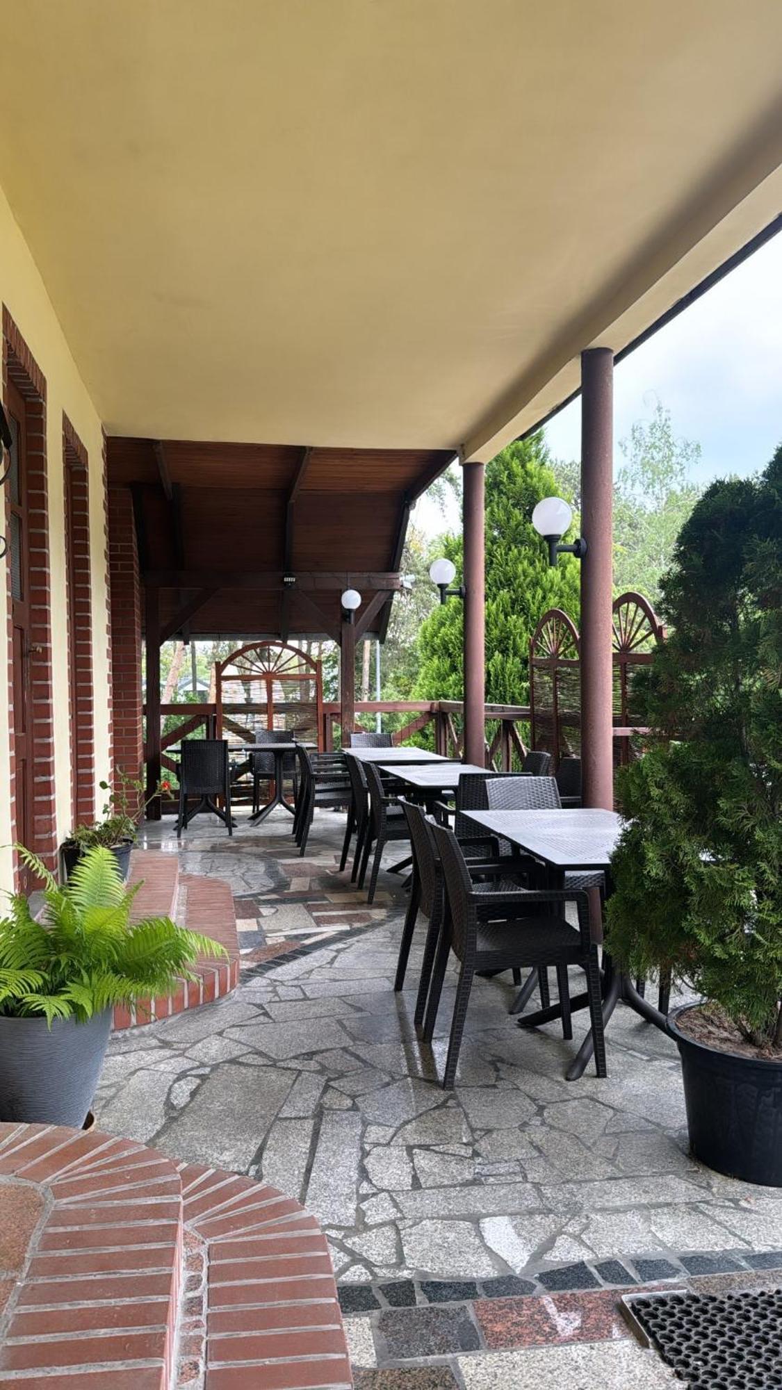 Powidz Lakeside Hotel & Restaurant Extérieur photo